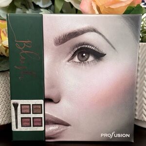 🆕🪷 PROFUSION LIMITED EDITION BLUSH BOUTIQUE PALETTE.  BRAND NEW FACTORY SEALED.